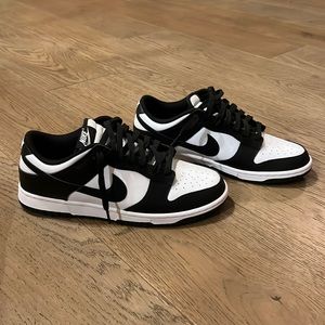 Nike dunk low “black white” size 9.5 mens